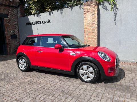 Mini Hatch 1.5 One Steptronic Red