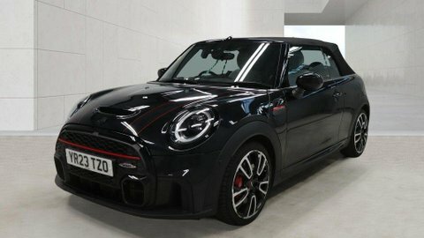 Mini Convertible 2.0 John Cooper YR23TZO Black #3