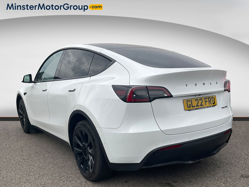 Tesla Model Y Long Range Awd GL22FRD White #4