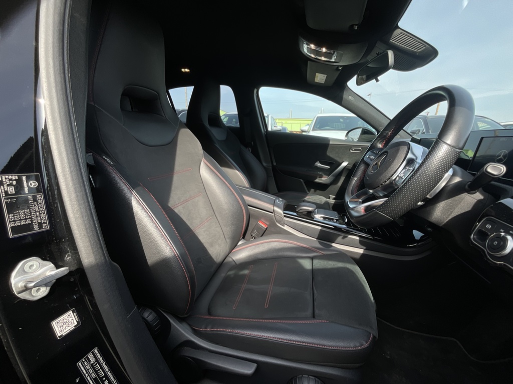 Mercedes-Benz A Class A 220 D Amg Line Black #3