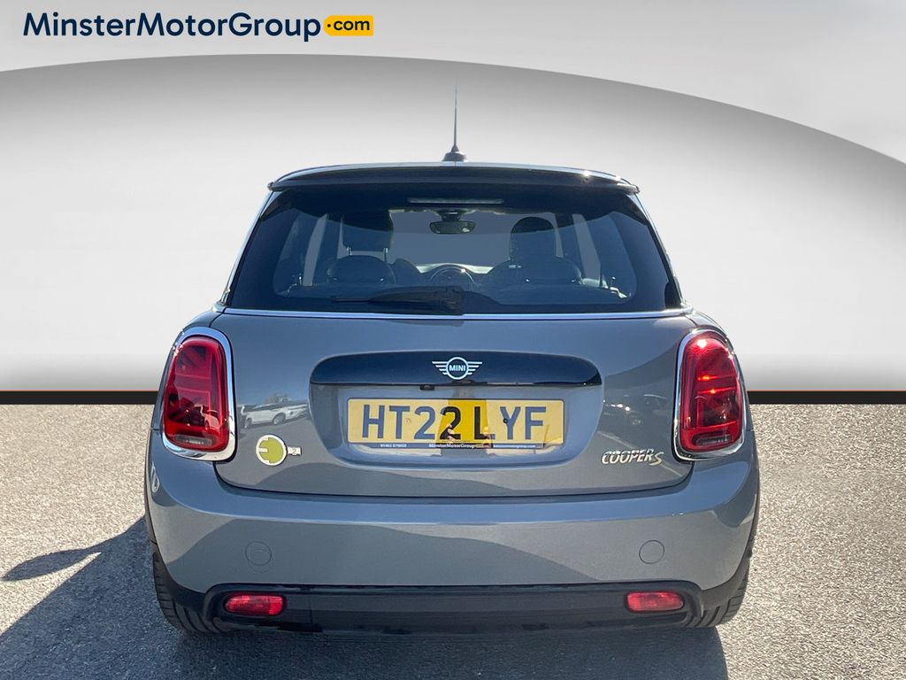 Mini Electric Cooper S Level 2 Grey #2