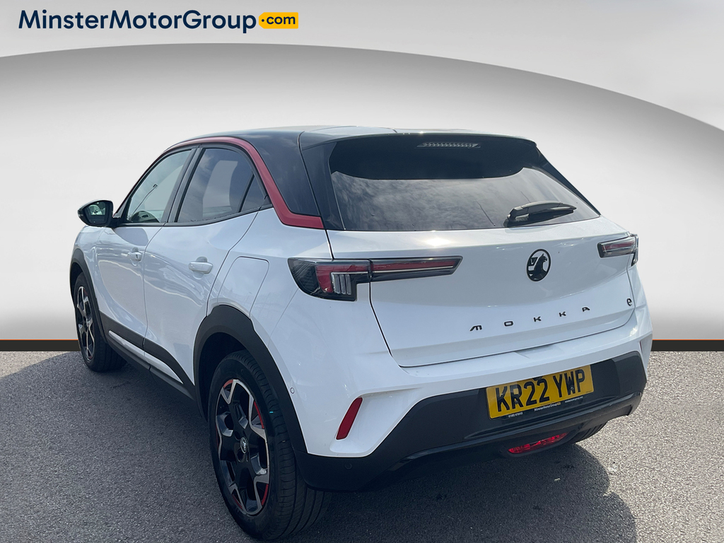 Vauxhall Mokka-e E Sri Premium White #4