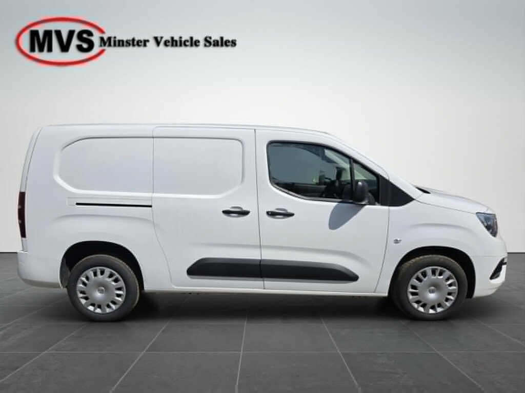 Vauxhall Combo 1.5 Turbo D White #2