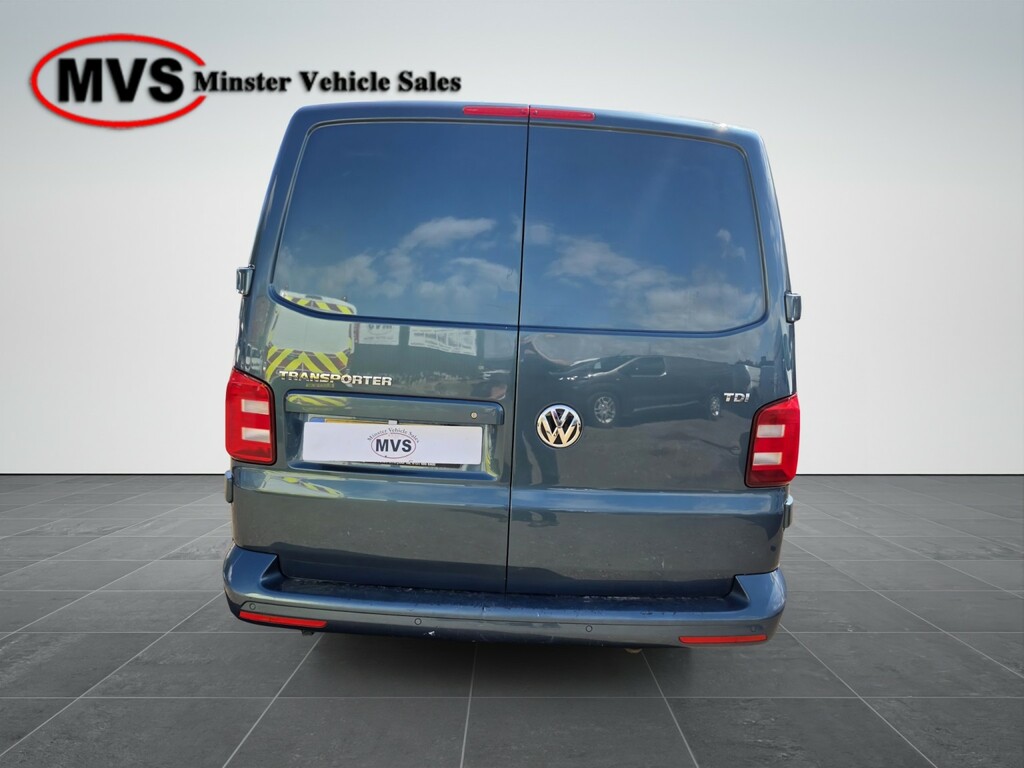 Volkswagen Transporter 2.0 Tdi T28 Green #5