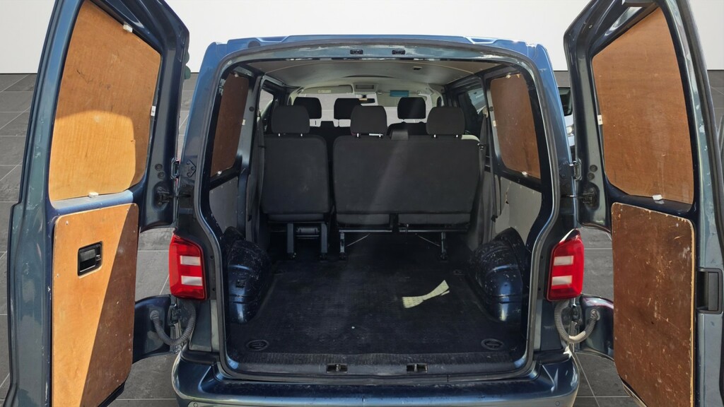 Volkswagen Transporter 2.0 Tdi T28 Green #6