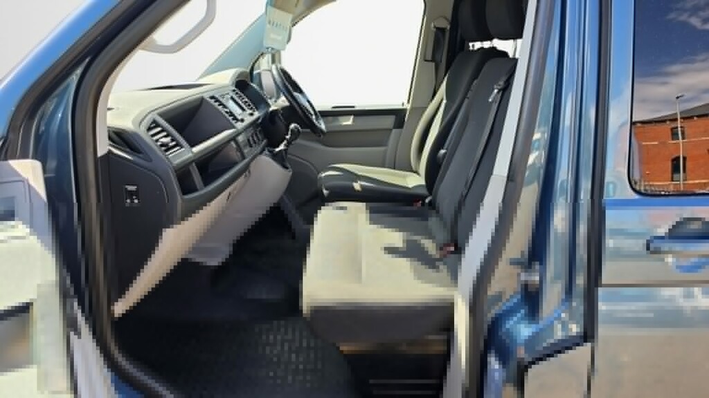 Volkswagen Transporter T32 Bitdi Bmt 204 Kombi Van Dsg Highline Swb - 201 Blue #10