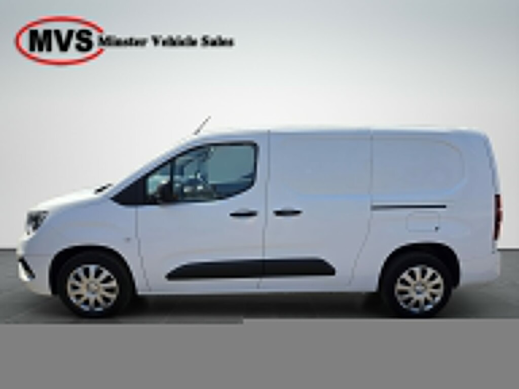 Vauxhall Combo 1.5 Turbo D White #4