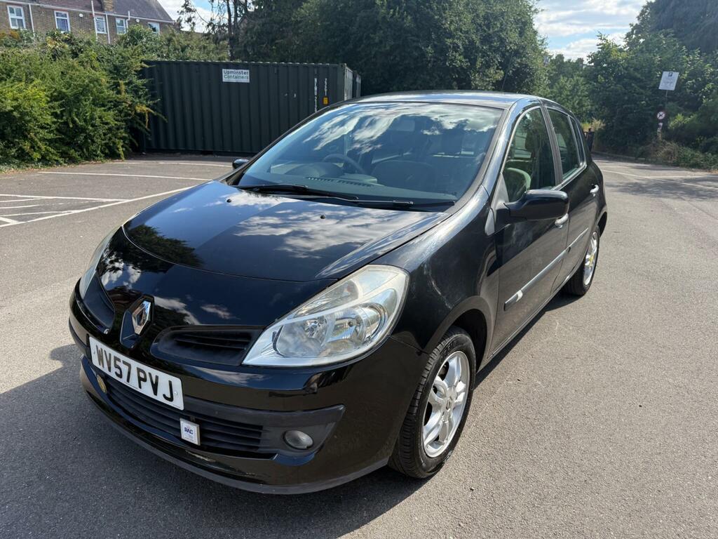 Renault Clio Privilege Black #3