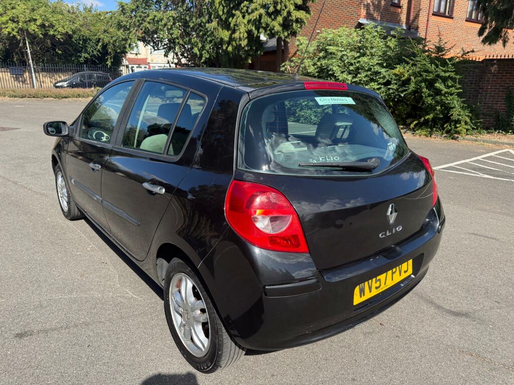 Renault Clio Privilege Black #5