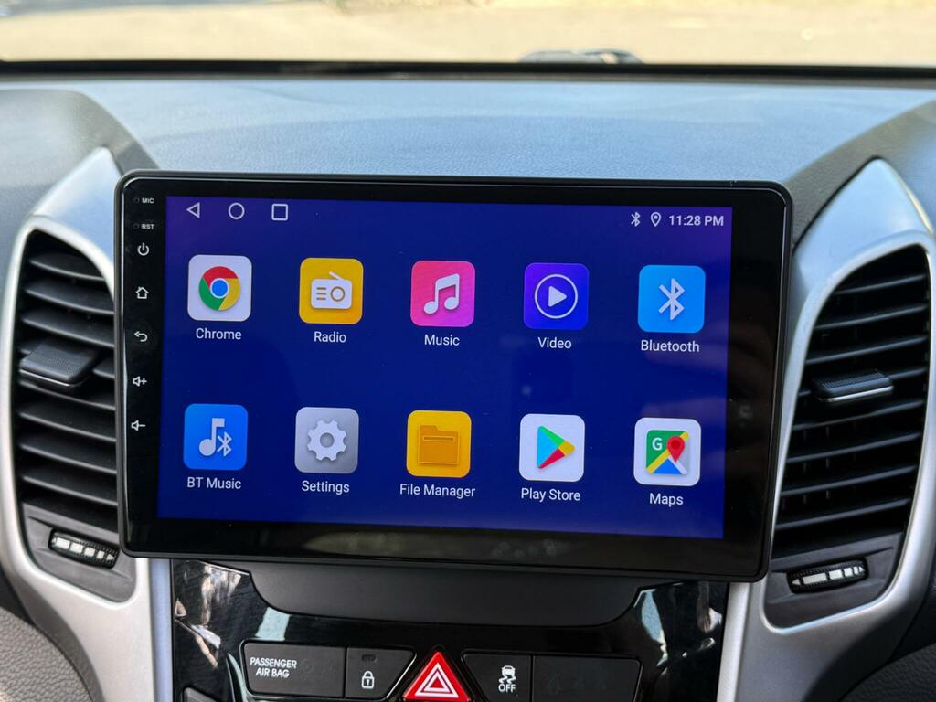 Hyundai I30 1.6 Crdi Blue Drive Style Nav Euro 5 Ss Silver #26