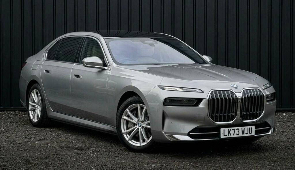 BMW 7 Series 750E Xdrive Excellence Silver