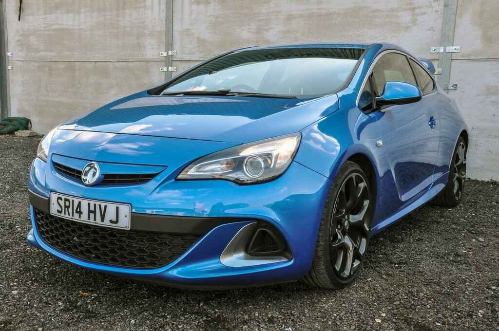 Vauxhall Astra GTC 2.0 T Vxr Blue #3