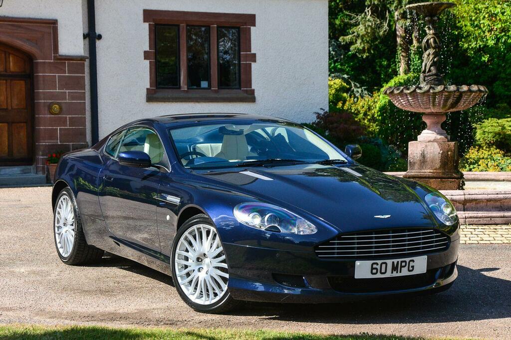 Aston Martin DB9 6.0 V12 Coupe T-tronicii Euro 4 470 Bh Blue