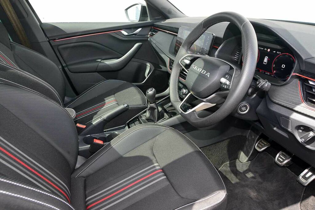 Skoda Kamiq 1.5 Tsi Monte Carlo Edition Grey #6