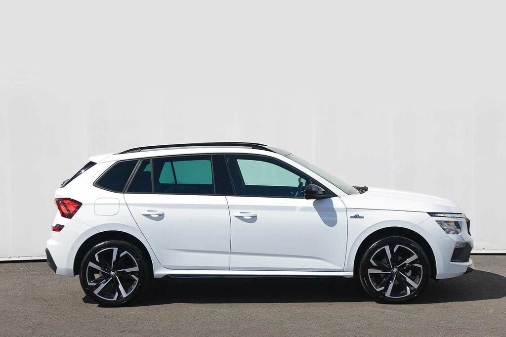 Skoda Kamiq 1.5 Tsi Monte Carlo Edition White #4