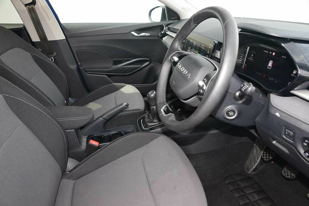 Skoda Fabia 1.0 Tsi 116 Design Edition Blue #6