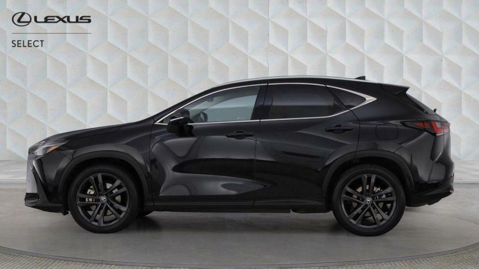 Lexus NX 450H 2.5 E-cvt Premium Pack Black #4