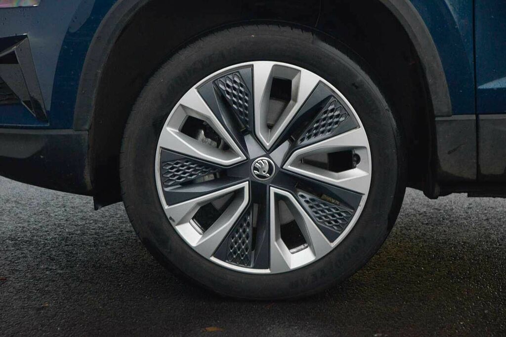 Skoda Karoq 1.5 Tsi Se L Dsg Blue #5