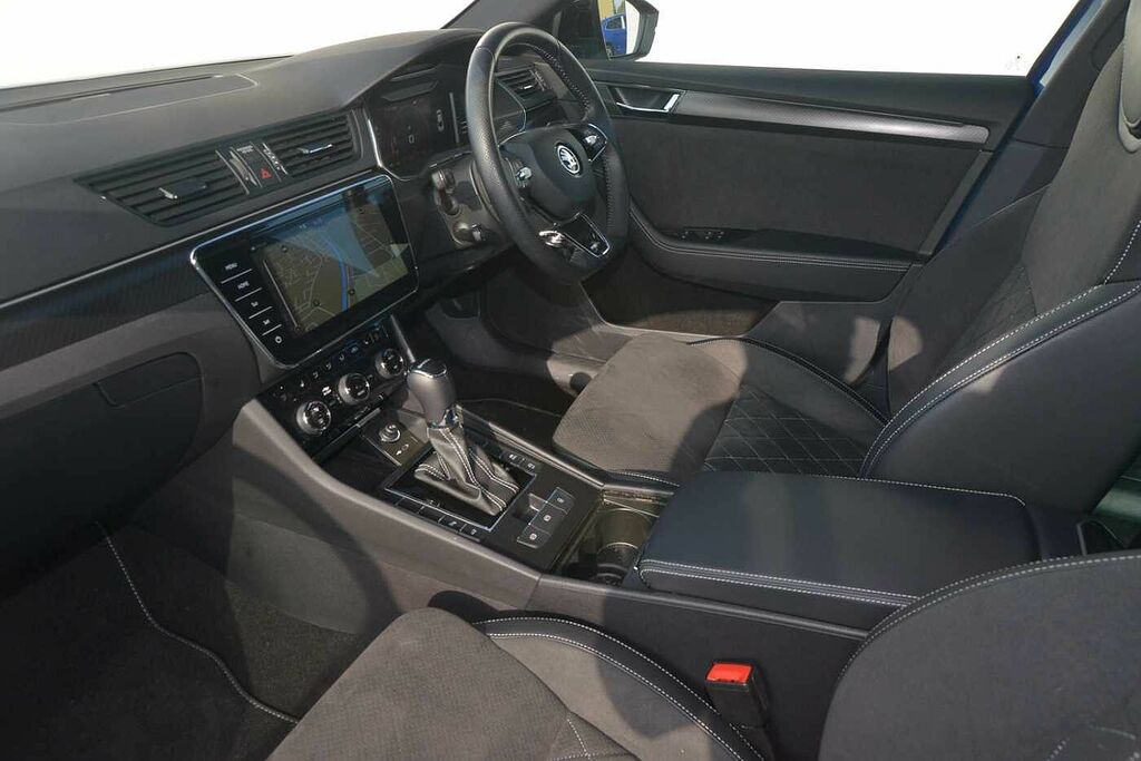 Skoda Superb 1.5 Tsi 150Ps Sportline Plus Act Dsg Hatch Blue #2