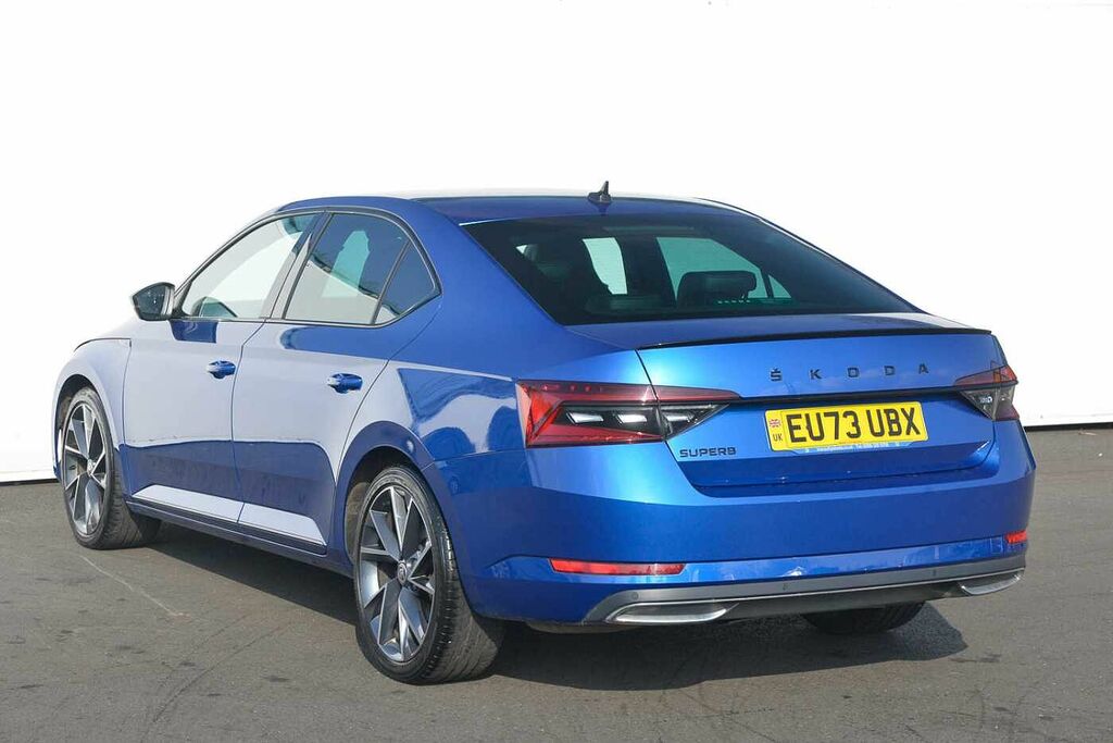 Skoda Superb 1.5 Tsi 150Ps Sportline Plus Act Dsg Hatch Blue #3