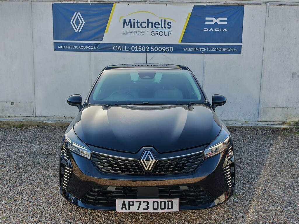 Renault Clio 1.6 E-tech Full Hybrid 145 Evolution Black #4
