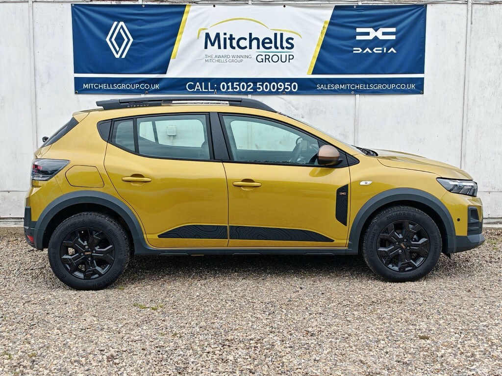 Dacia Sandero Stepway 1.0 Tce Extreme AO26KWU Yellow #2