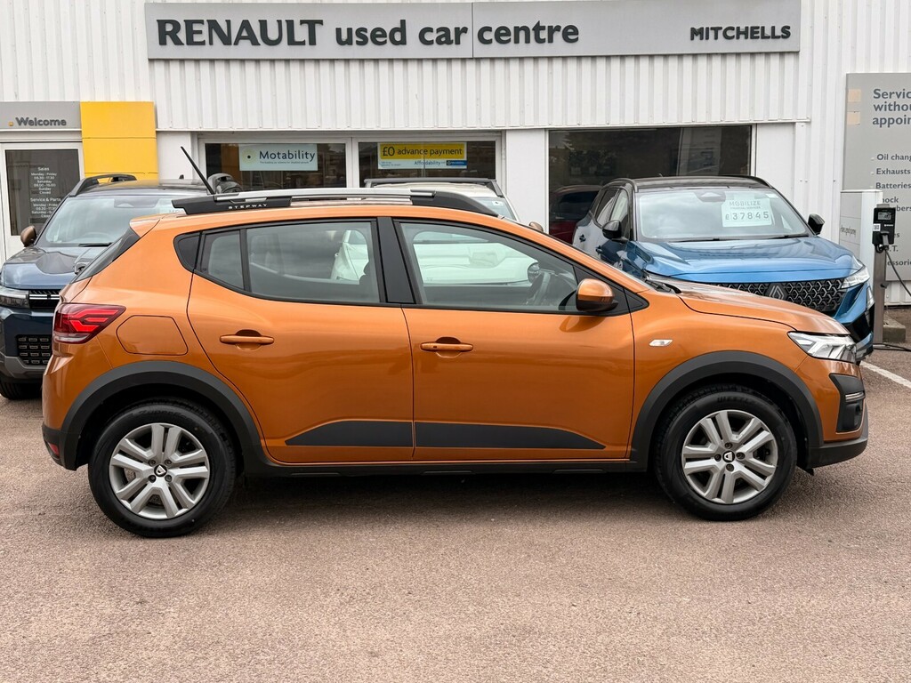 Dacia Sandero Stepway 1.0 Tce Comfort Orange #2