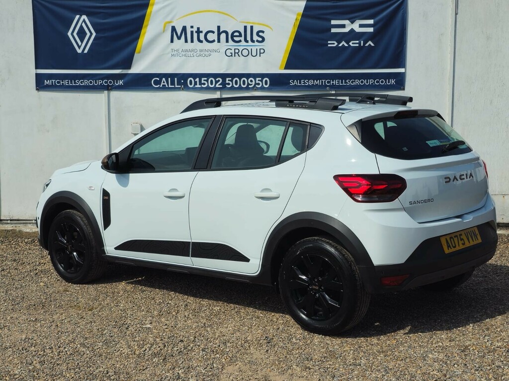 Dacia Sandero Stepway 1.0 Tce Extreme AO75VVN White #3