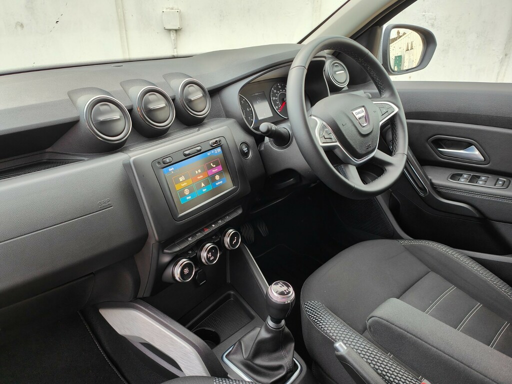 Dacia Duster 1.0 Tce 100 Bi-fuel Prestige 6 Speed Black #6
