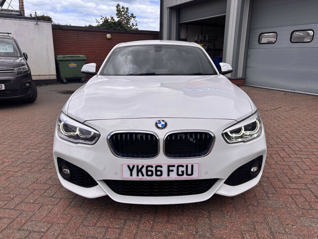 BMW 1 Series 116D M Sport Nav Step White #2