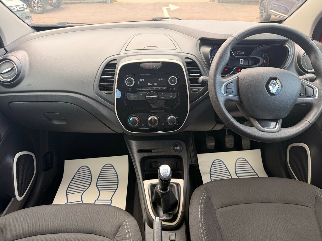 Renault Captur 0.9 Tce 90 Play AP18MVW Black #3