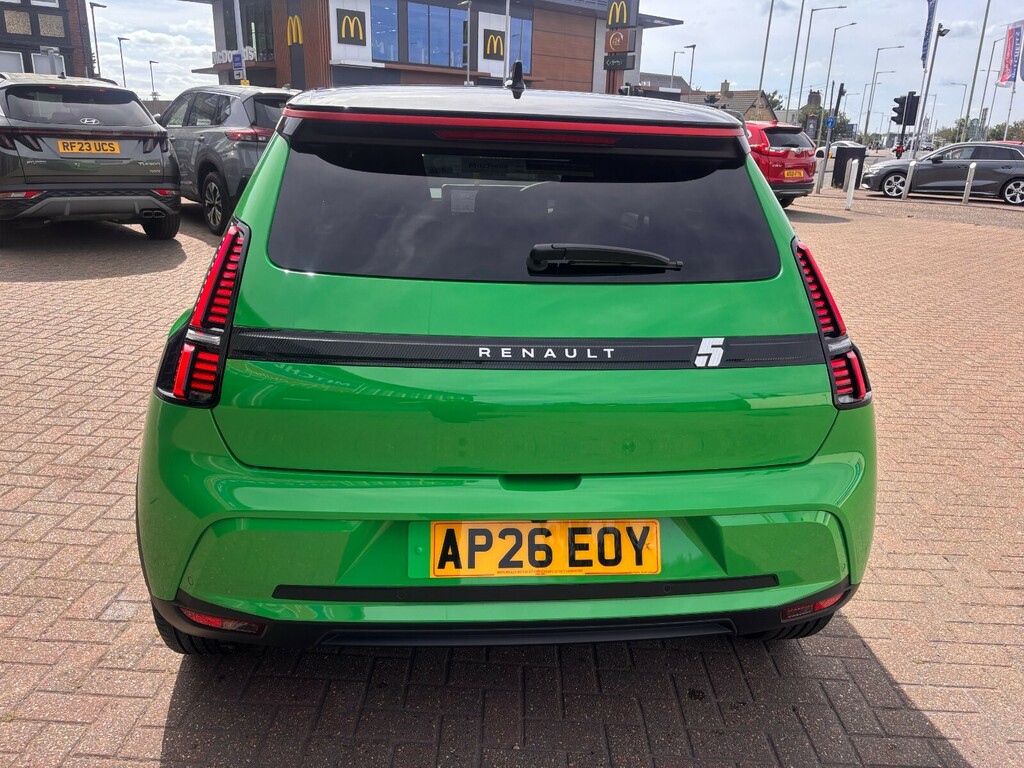 Renault 5 E-Tech 110Kw Techno Comfort Range 52Kwh AP26EOY Green #5