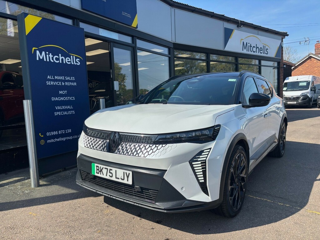 Renault Scenic 160Kw Techno Esprit Alpine 87Kwh Long Range At White