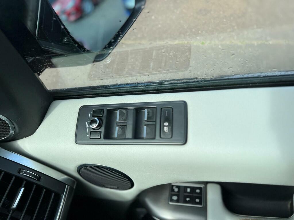 Land Rover Range Rover Sport 3.0 Sd V6 Hse Red #32