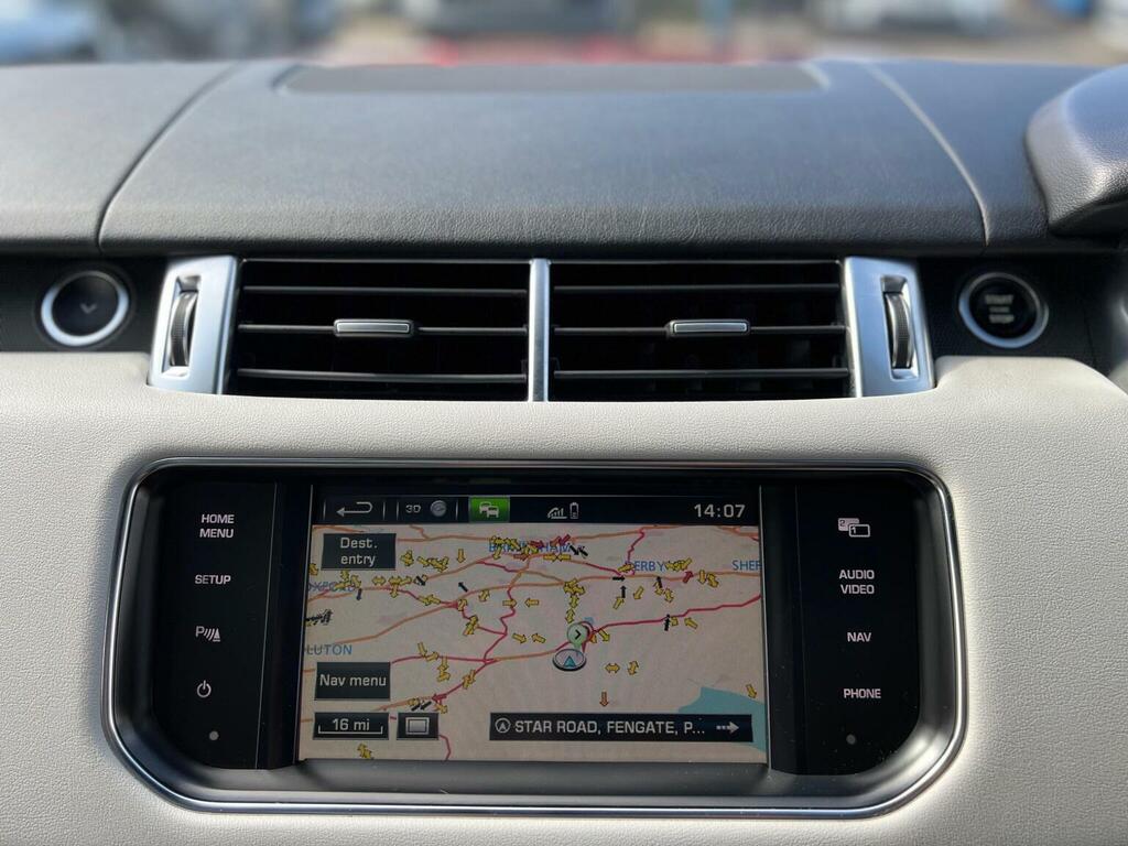 Land Rover Range Rover Sport 3.0 Sd V6 Hse Red #36