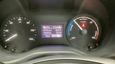 Mercedes-Benz eVito Evito Progressive L2 White #6