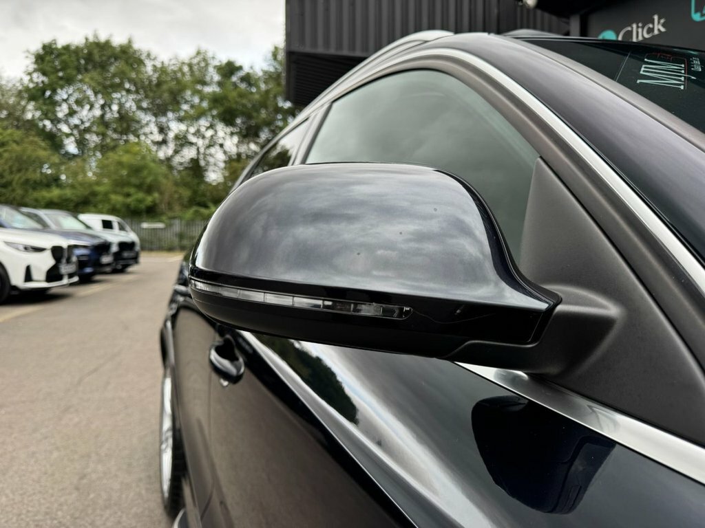 Audi Q3 2.0 Tdi Quattro Se Estate Black #20