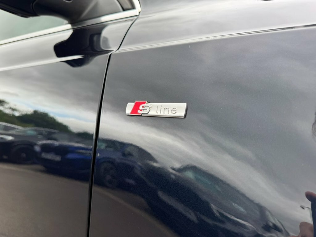 Audi Q3 2.0 Tdi Quattro Se Estate Black #19