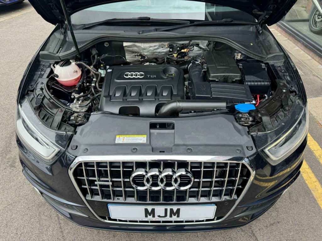Audi Q3 2.0 Tdi Quattro Se Estate Black #33