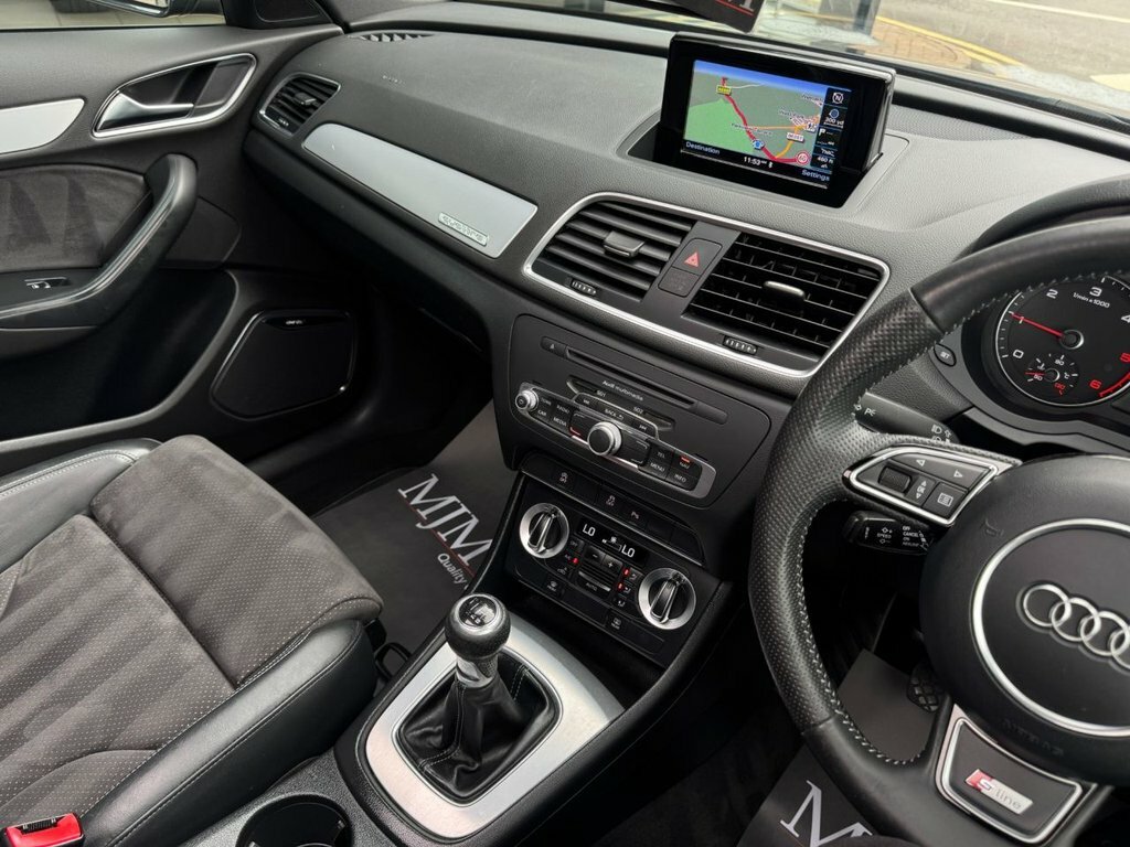 Audi Q3 2.0 Tdi Quattro Se Estate Black #47