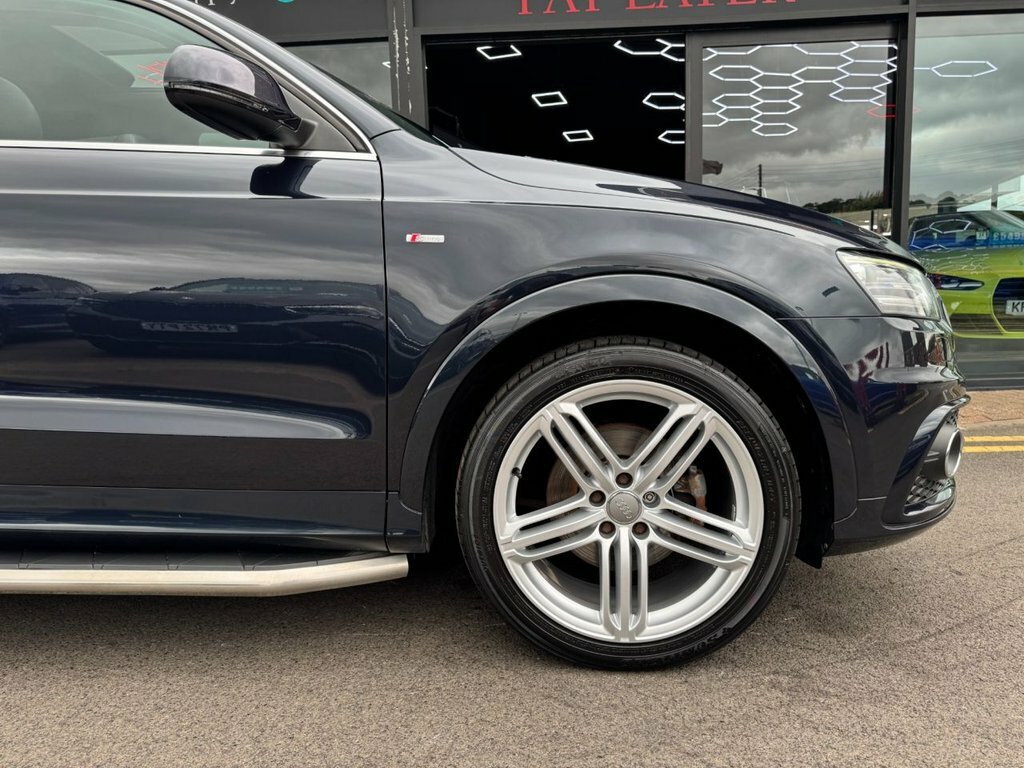 Audi Q3 2.0 Tdi Quattro Se Estate Black #18
