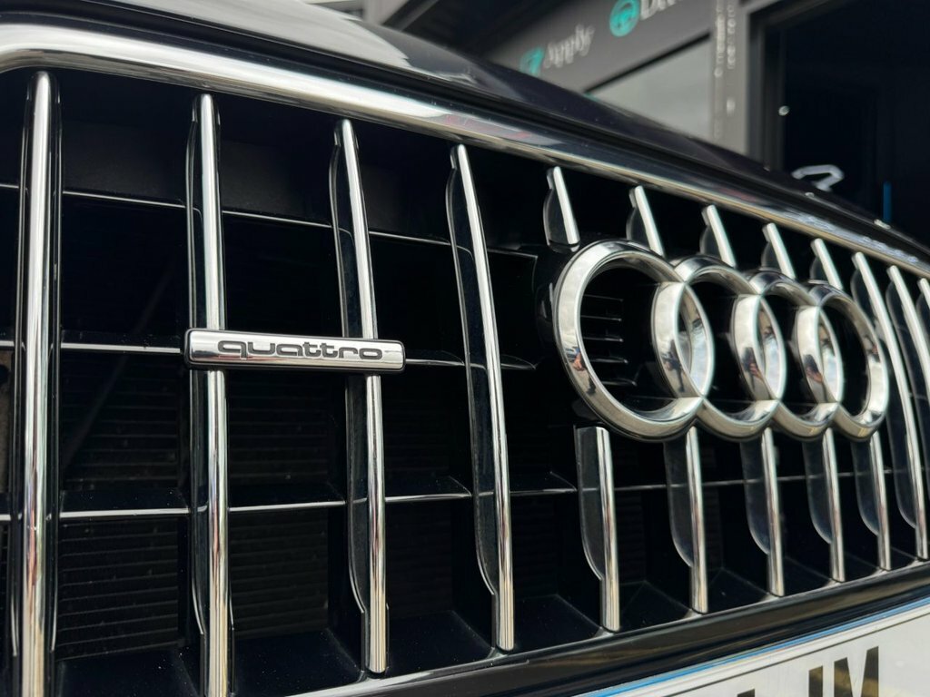 Audi Q3 2.0 Tdi Quattro Se Estate Black #15