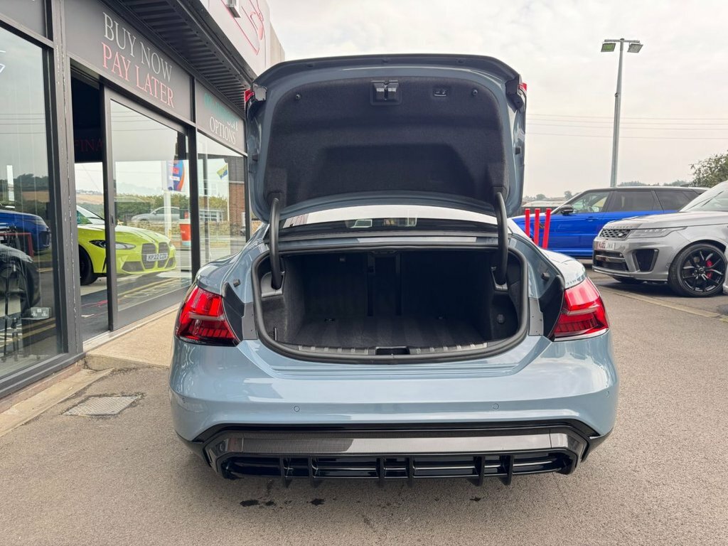 Audi Rs E-Tron Gt 2021 93.4Kwh Carbon Vorsprung Saloon Grey #33