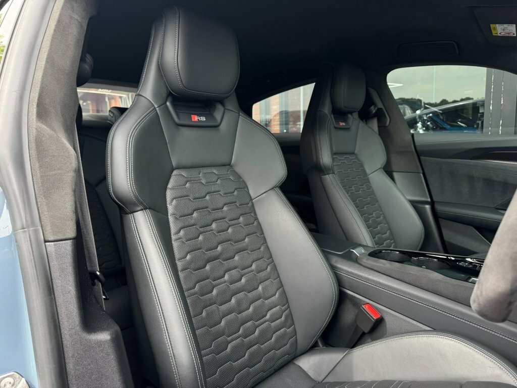 Audi Rs E-Tron Gt 2021 93.4Kwh Carbon Vorsprung Saloon Grey #48