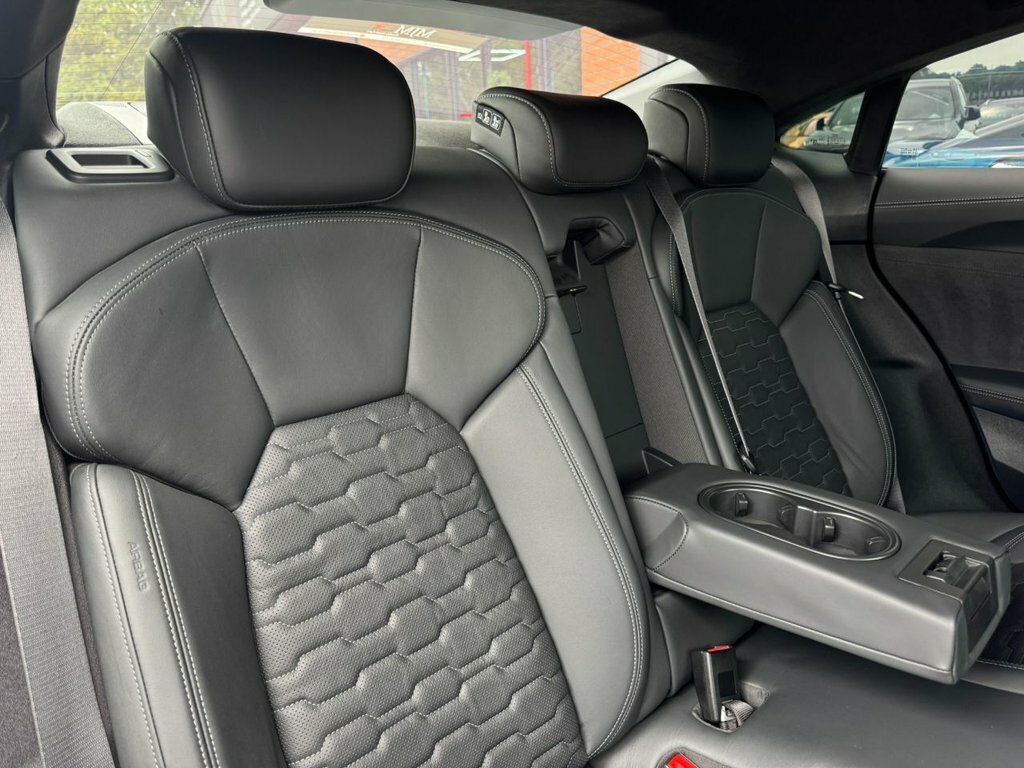 Audi Rs E-Tron Gt 2021 93.4Kwh Carbon Vorsprung Saloon Grey #43