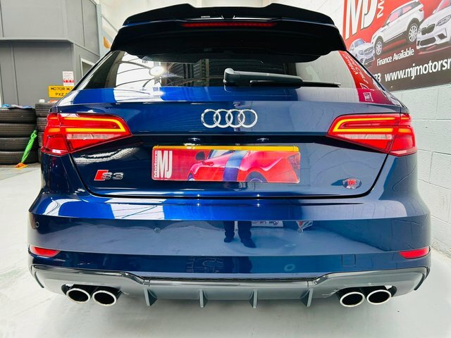 Audi S3 2.0 Tfsi Black Edition Sportback S Tronic Quattro Black #16