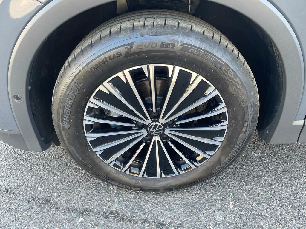 Volkswagen Tiguan 1.5 Etsi Mhev Match Suv Hybrid Dsg Euro Grey #2