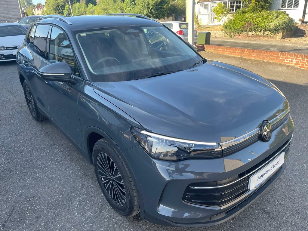 Volkswagen Tiguan 1.5 Etsi Mhev Match Suv Hybrid Dsg Euro Grey #3