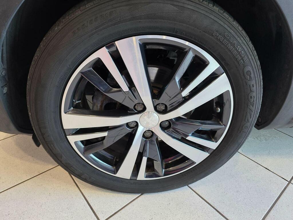 Peugeot 3008 Allure White #7