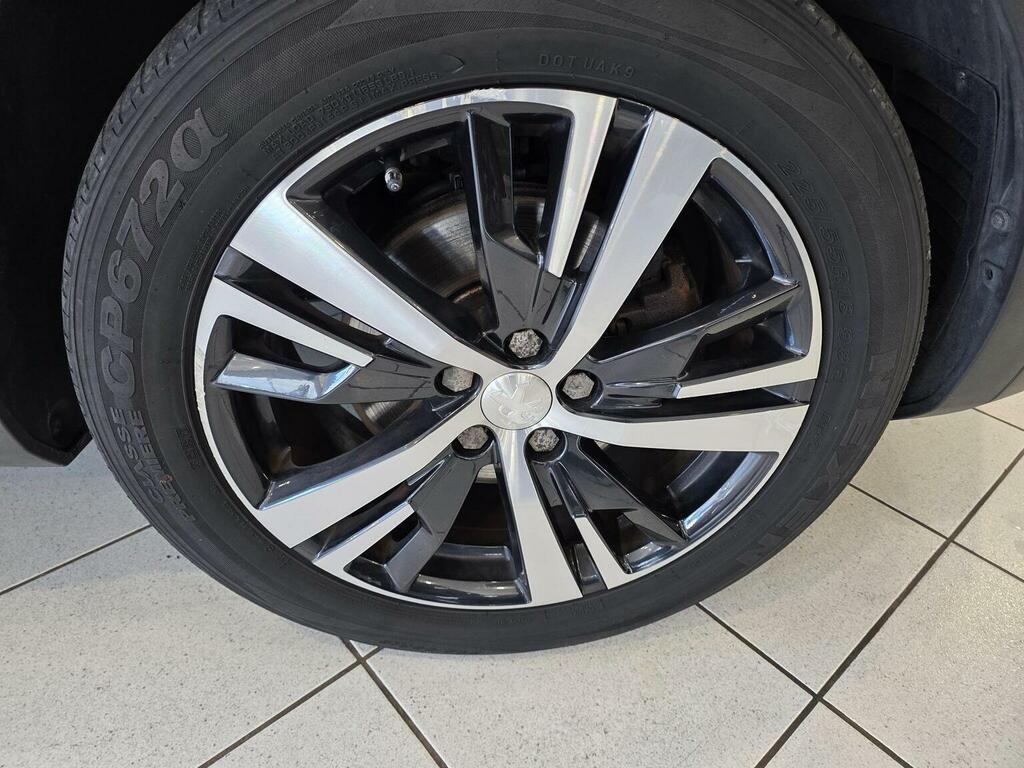 Peugeot 3008 Allure White #9